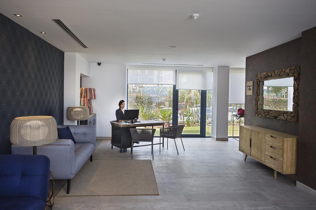 Готель Catalonia Royal Ses Estaques-Adults Only Санта-Еулалія-дель-Ріо Екстер'єр фото